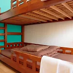 J-Hoppers Osaka Guesthouse
